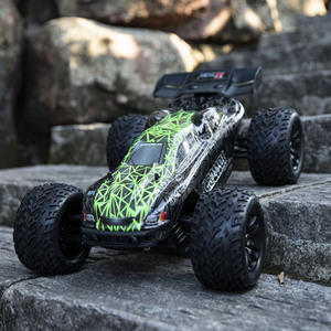 Speed 80KM/H Violence somersault 1:10 Electric Off Road RC car Remote Control with green